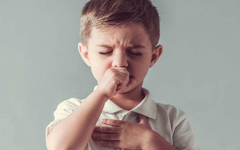 Nỗi lo cảm lạnh của con nhỏ khi trời trở lạnh