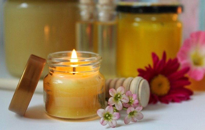 Làm nến thơm xua đuổi muỗi và côn trùng hiệu quả